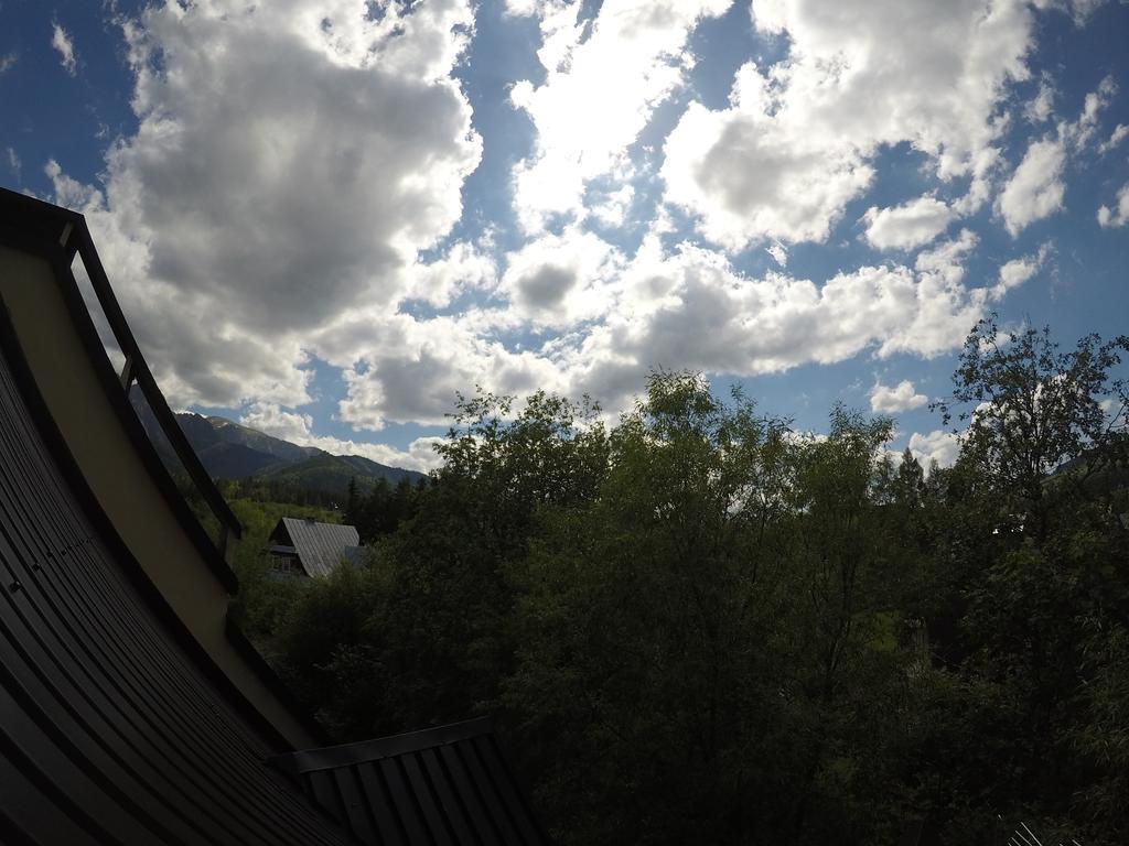 Sunshine Chalet